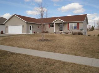 2602 S 8th St, Marshalltown, IA 50158