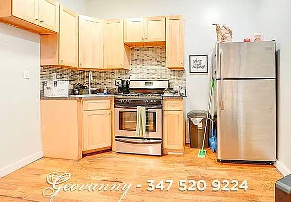 5th image of 92 Wilson Ave #1L