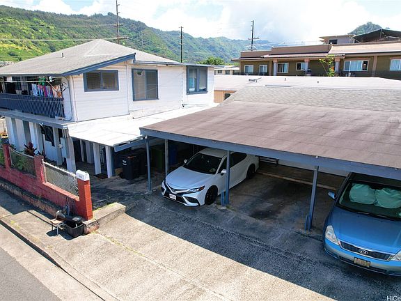 2nd image of 2223 Kalihi St