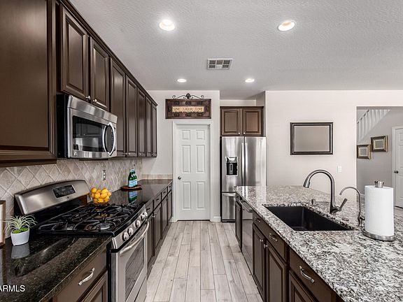 5th image of 4668 S MCMINN Drive