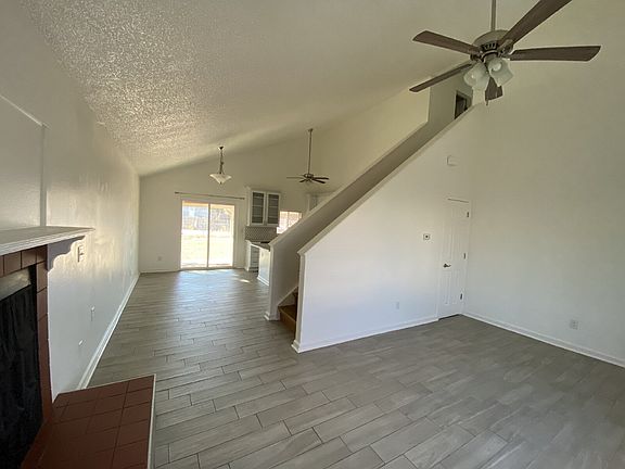 3rd image of 4405 Allison Dr