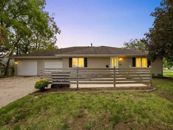 1011 Rochester Ave, Iowa City, IA 52245
