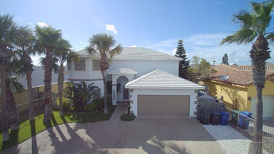 1st image of 15905 Punta Bonaire Dr