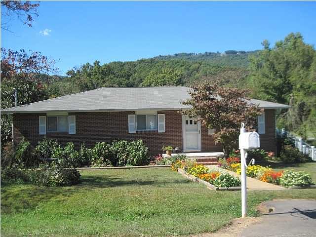 1st image of 1263 Judys Ln