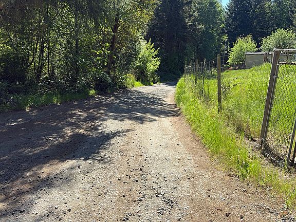 4th image of 4155 SW Huge Creek Ln