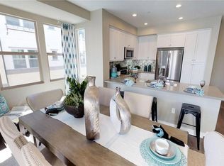 3860 W Kent Ave, Santa Ana, CA 92704