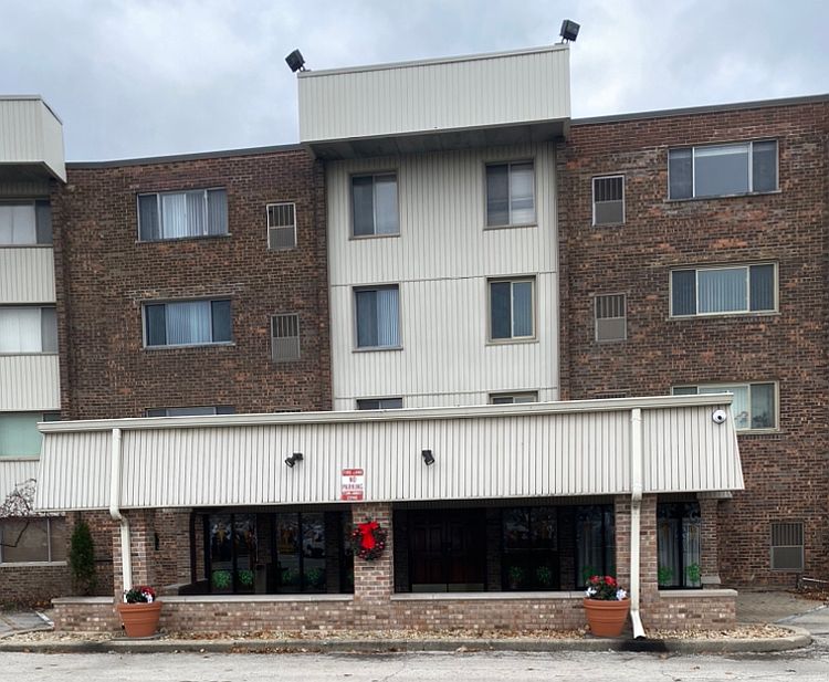 1st image of 841 N York St APT 201
