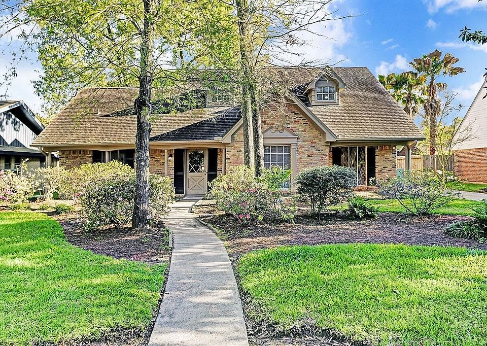 1st image of 4114 Bayou Grove Dr