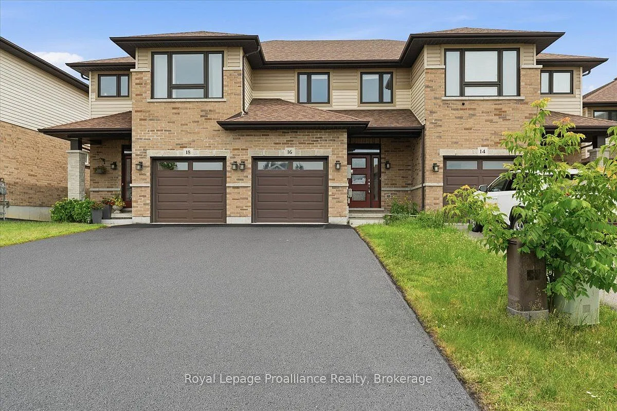 3 bed, $2,400 — Photo 1
