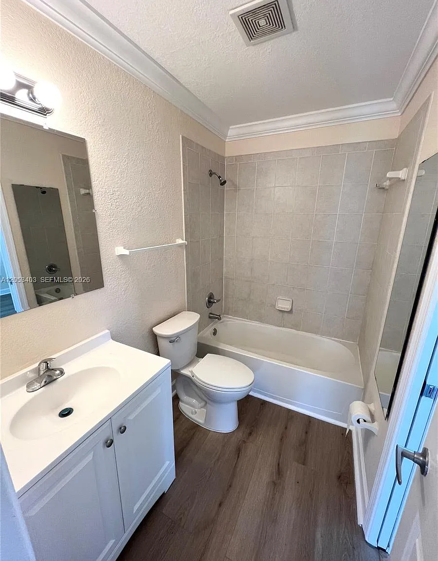 Coral Springs Village Gre — Photo 4