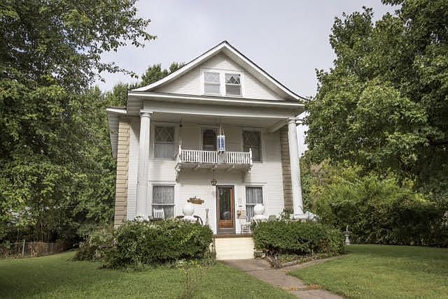 1st image of 511 McNatt Ave