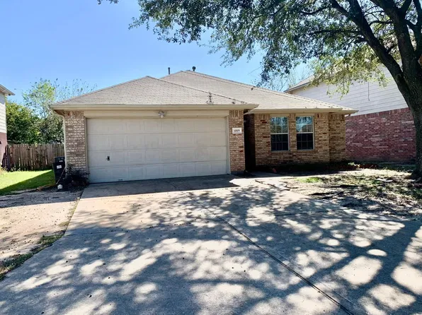 6019 Fallmont Dr, Houston, TX 77086