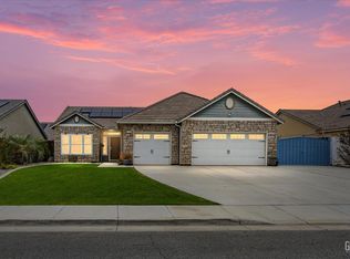 5712 Biddeford St, Bakersfield, CA 93313