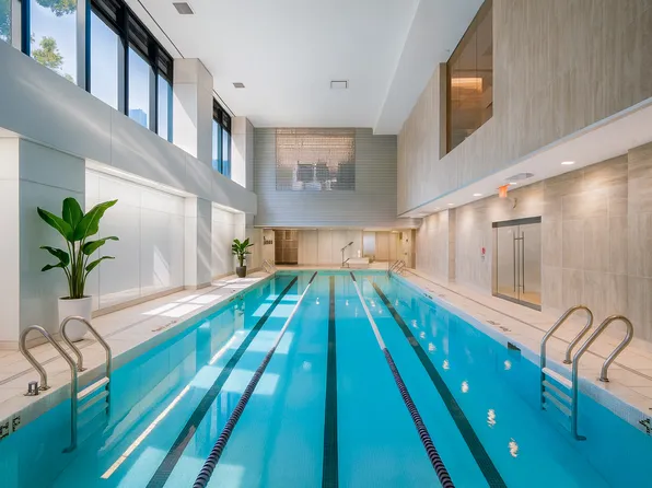 1113 York Avenue image 8 of 16