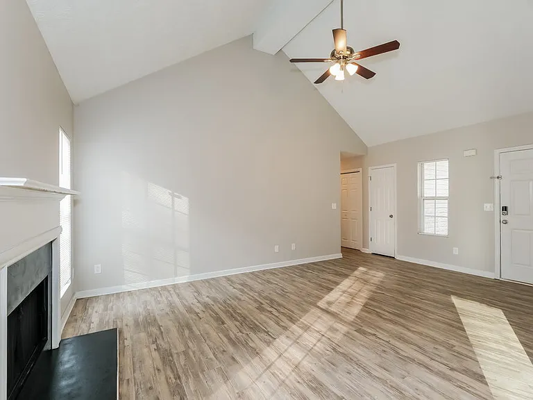 458 Old Tree Dr — Photo 7