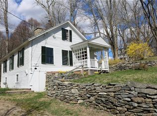 25 Scotland Rd, Norwich, CT 06360