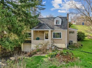 327 Woodhaven Dr, Monroeville, PA 15146