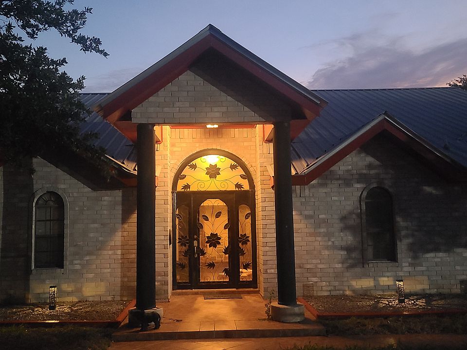 1st image of 7844 San Carlos Cir