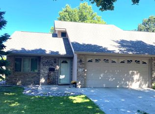 916 Becker Ave SW, Willmar, MN 56201