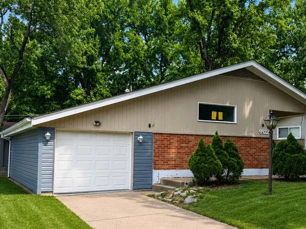 9922 Lanier Dr, Saint Louis, MO 63136