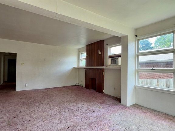 3rd image of 357 Keystone Dr