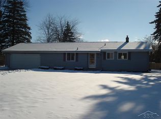 5685 Hacienda Ct, Saginaw, MI