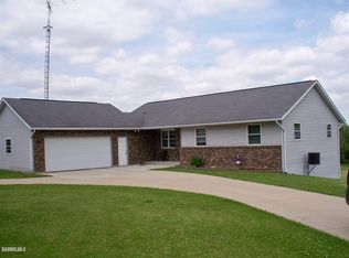 5374 W Stephenson Street Rd, Freeport, IL 61032