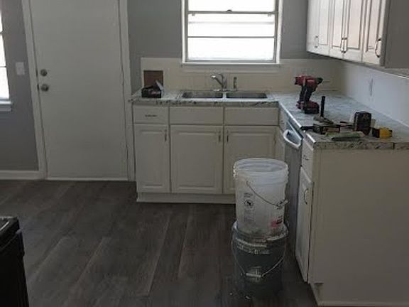 3rd image of 2240 S Bonn Ave