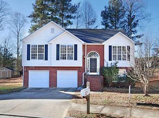 5499 Durham View Ct, Lilburn, GA 30047