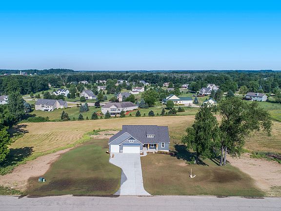 3rd image of 13247 Jessann Dr #B