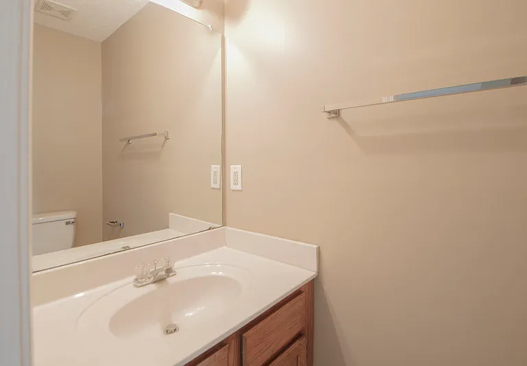 2550 Old Russellville Pike #3 — Photo 8