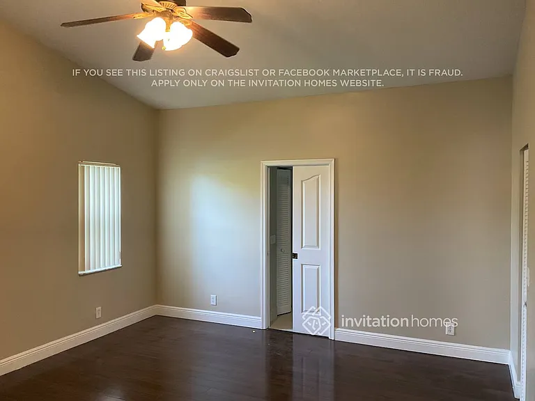4872 NW 103rd Dr — Photo 3
