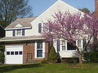 415 Breakspear Rd, Syracuse, NY 13219