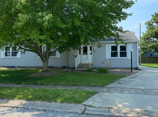 1803 E Lafayette St, Bloomington, IL