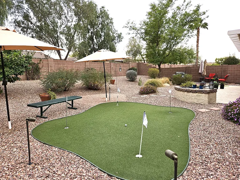 Putting green
