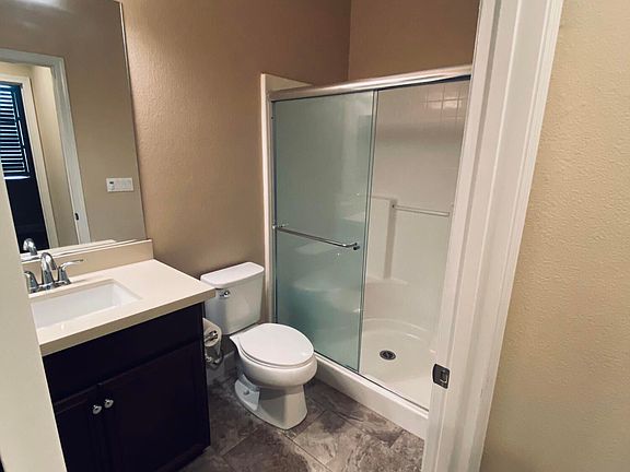 3rd image of 7052 Crozet Ave