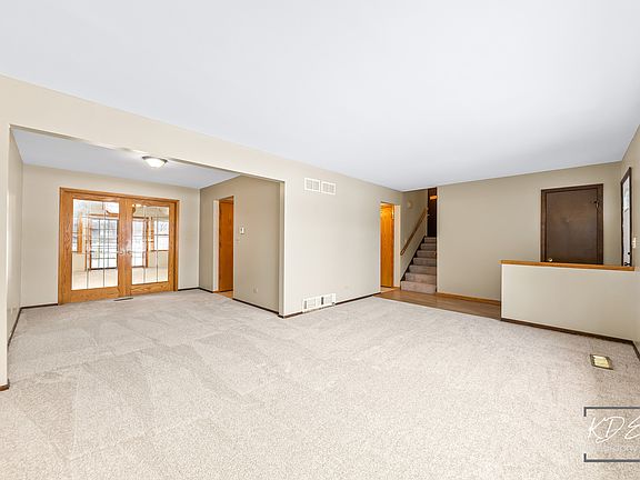 5th image of 424 N Wilmette Ave
