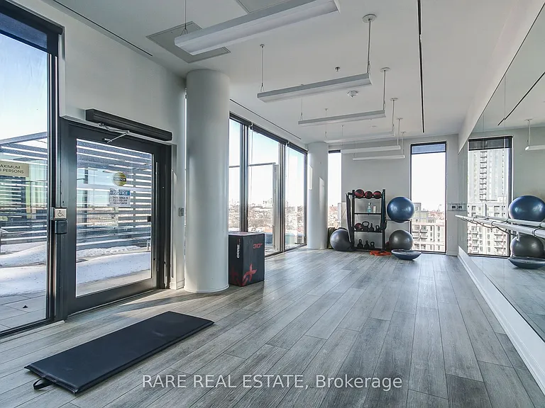 1285 Dupont St #1305 — Photo 38