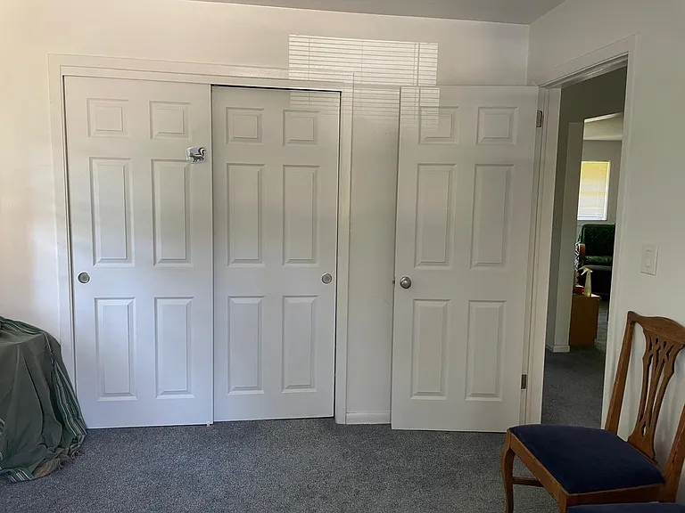 325 Tenafly Rd #4 — Photo 9
