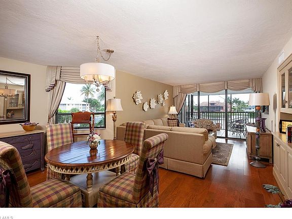 5th image of 10562 Gulf Shore Dr APT 201