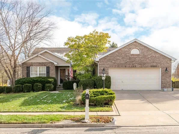 480 Chapelgate Dr, Fairborn, OH 45324
