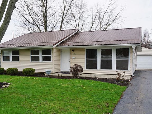 2nd image of 5284 Crescent Ct
