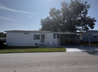 10936 Tumbleweed Dr, Dade City, FL 33525