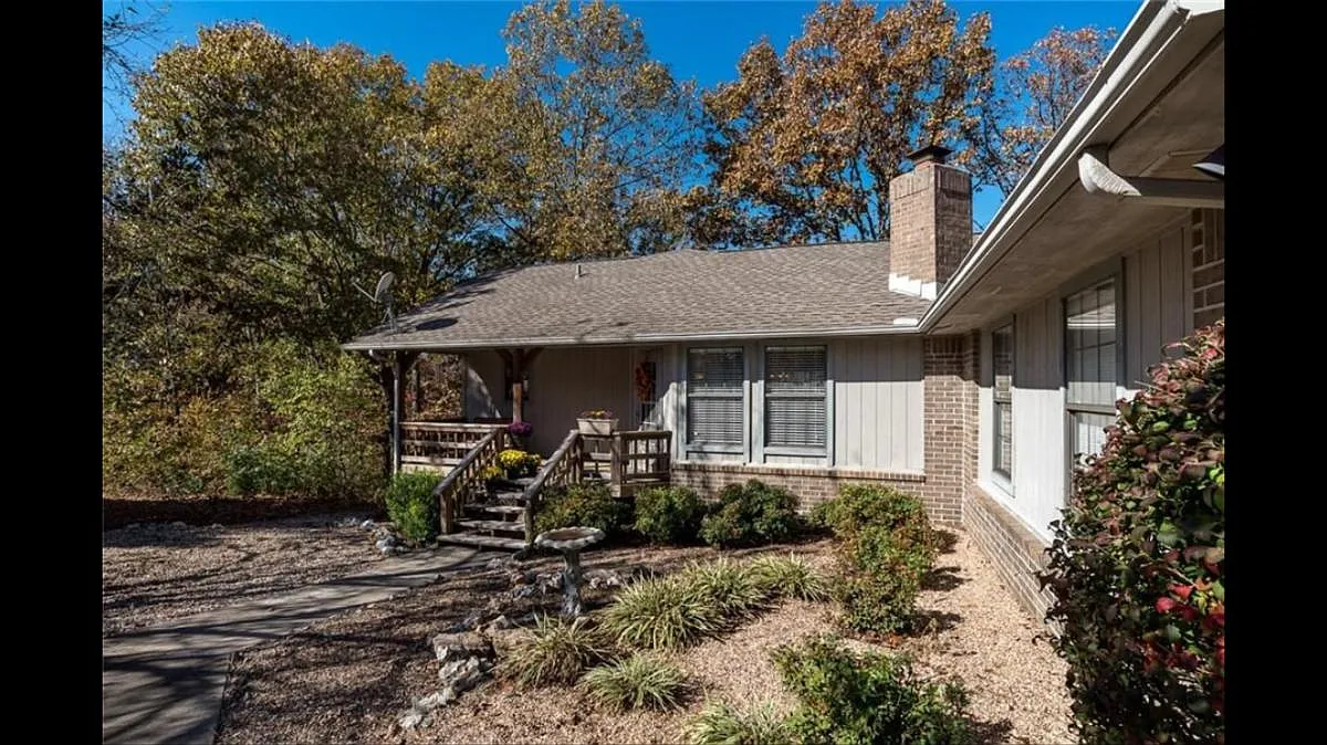 3 bed, 1461 sqft, $1,850 — Photo 2