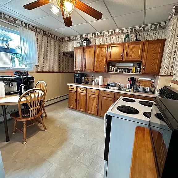 37 Greendale Ave — Photo 12