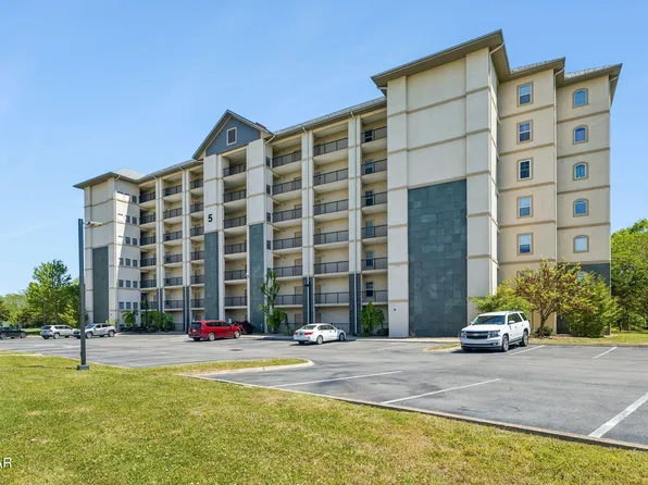 124 Plaza Dr #5106, Pigeon Forge, TN 37863