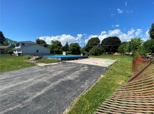 51 Noel Dr, Rochester, NY 14606