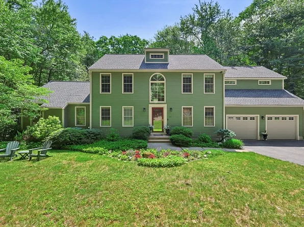 201 Spring St, Hopkinton, MA 01748