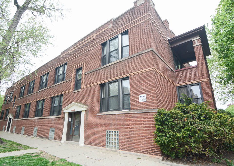 1st image of 3604 W Grace St #1
