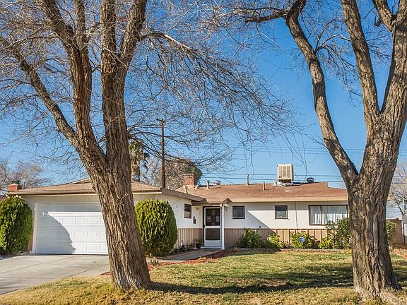 5th image of 44609 Stanridge Ave